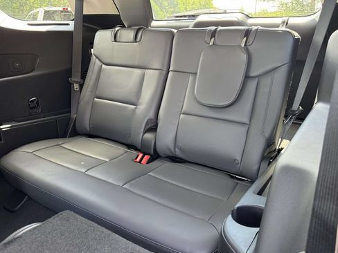 New 2026 Ford Explorer Active w/ Active Comfort Package AWD/4WD image 16