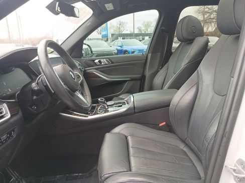 Used 2021 BMW X5 xDrive40i w/ M Sport Package image 17