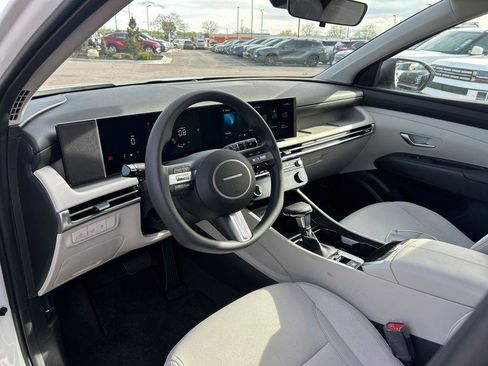 New 2026 Hyundai Tucson SEL image 11