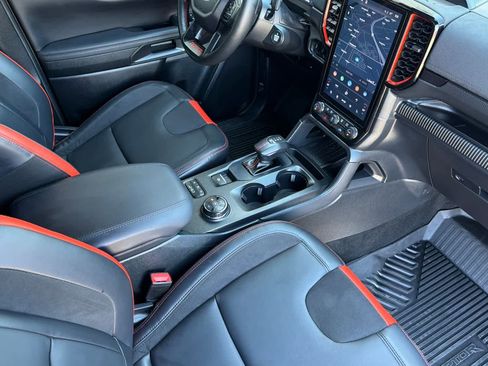 Certified 2025 Ford Ranger Raptor AWD/4WD image 15