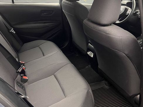 Used 2025 Toyota Corolla LE w/ Convenience Package FWD image 17