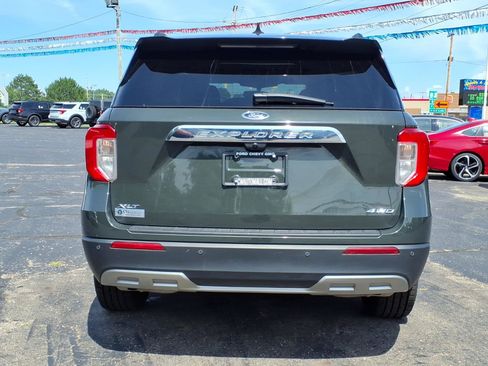 Certified 2023 Ford Explorer XLT w/ Equipment Group 202A AWD/4WD image 15
