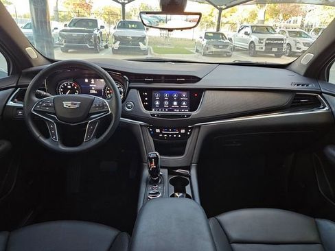 New 2025 Cadillac XT5 Premium Luxury w/ Technology Package image 12