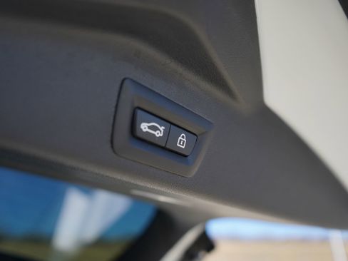 Used 2021 BMW X5 sDrive40i w/ M Sport Package image 27