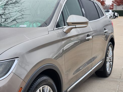 Used 2017 Lincoln MKX Reserve image 9