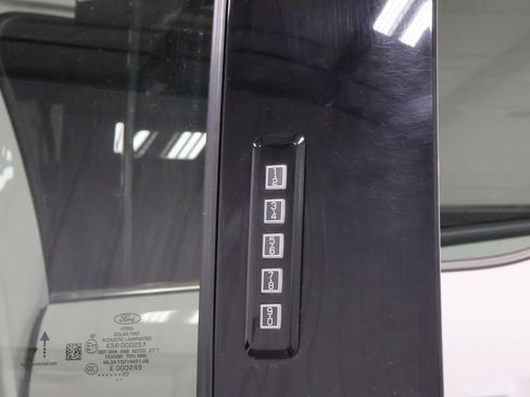Used 2023 Ford F150 Limited AWD/4WD image 43