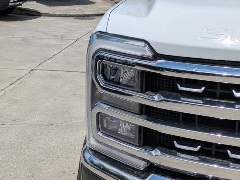 Certified 2026 Ford F250 Lariat AWD/4WD image 14