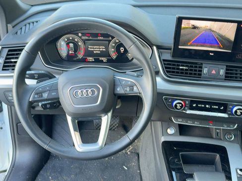 Used 2025 Audi Q5 2.0T Premium w/ Convenience Plus Package image 28