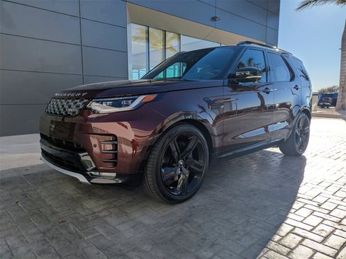 New 2026 Land Rover Discovery Limited Edition image 7