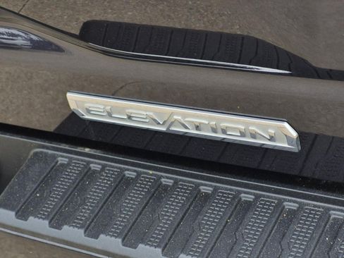 Certified 2024 GMC Sierra 1500 Elevation AWD/4WD image 9