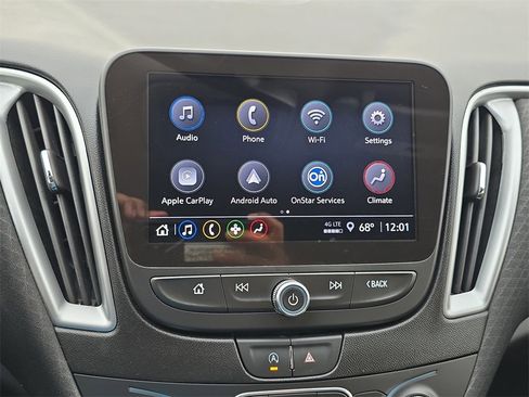 Used 2024 Chevrolet Malibu LT image 20