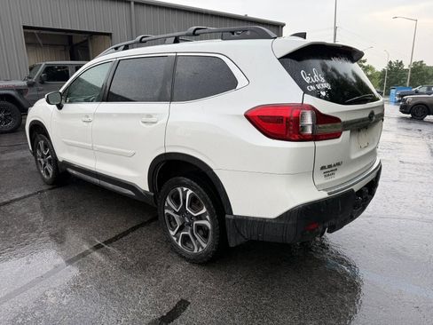 Used 2020 Subaru Ascent Limited w/ Technology Package AWD/4WD image 2