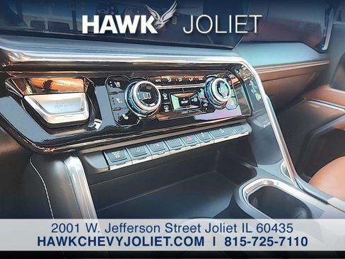 Used 2024 GMC Sierra 2500 Denali Ultimate AWD/4WD image 21