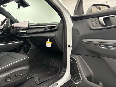 New 2026 Buick Enclave Preferred w/ Power Package AWD/4WD image 34