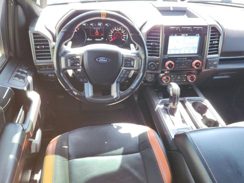 Used 2018 Ford F150 Raptor w/ Equipment Group 802A Luxury AWD/4WD image 14