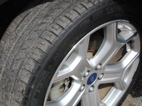 Used 2017 Ford Escape Titanium w/ Equipment Group 301A image 13