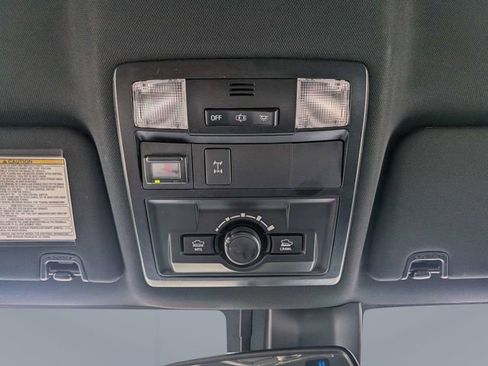 Used 2020 Toyota Tacoma TRD Off-Road w/ Technology Package AWD/4WD image 23