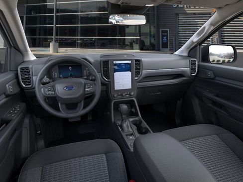 Used 2025 Ford Ranger XL image 17