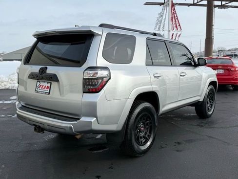 Used 2019 Toyota 4Runner TRD Off-Road Premium image 7