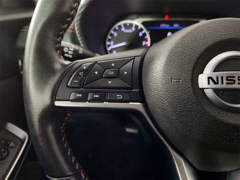 Used 2023 Nissan Sentra SR w/ Trunk Package image 17