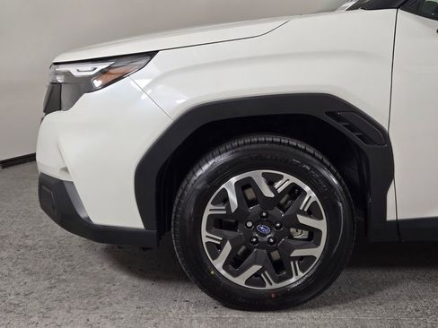 New 2026 Subaru Forester Premium AWD/4WD image 7