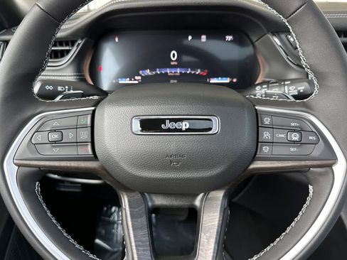 New 2026 Jeep Grand Cherokee L 4WD image 27