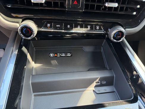 New 2026 Chevrolet Tahoe LT AWD/4WD image 34
