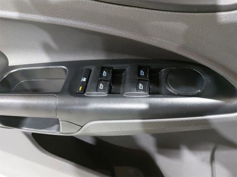 Used 2021 Ford Transit Connect XL image 25