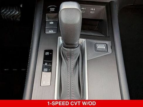 Certified 2025 Nissan Kicks SV AWD/4WD image 28