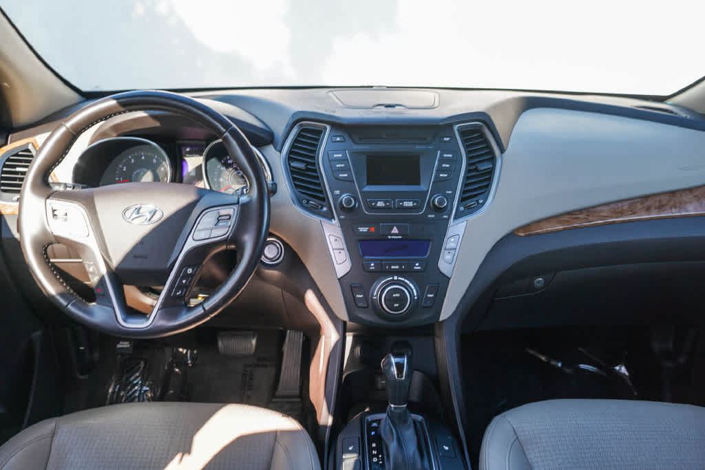 Used 2015 Hyundai Santa Fe Sport w/ Option Group 03 FWD image 12