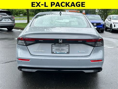 Used 2025 Honda Accord EX-L image 3