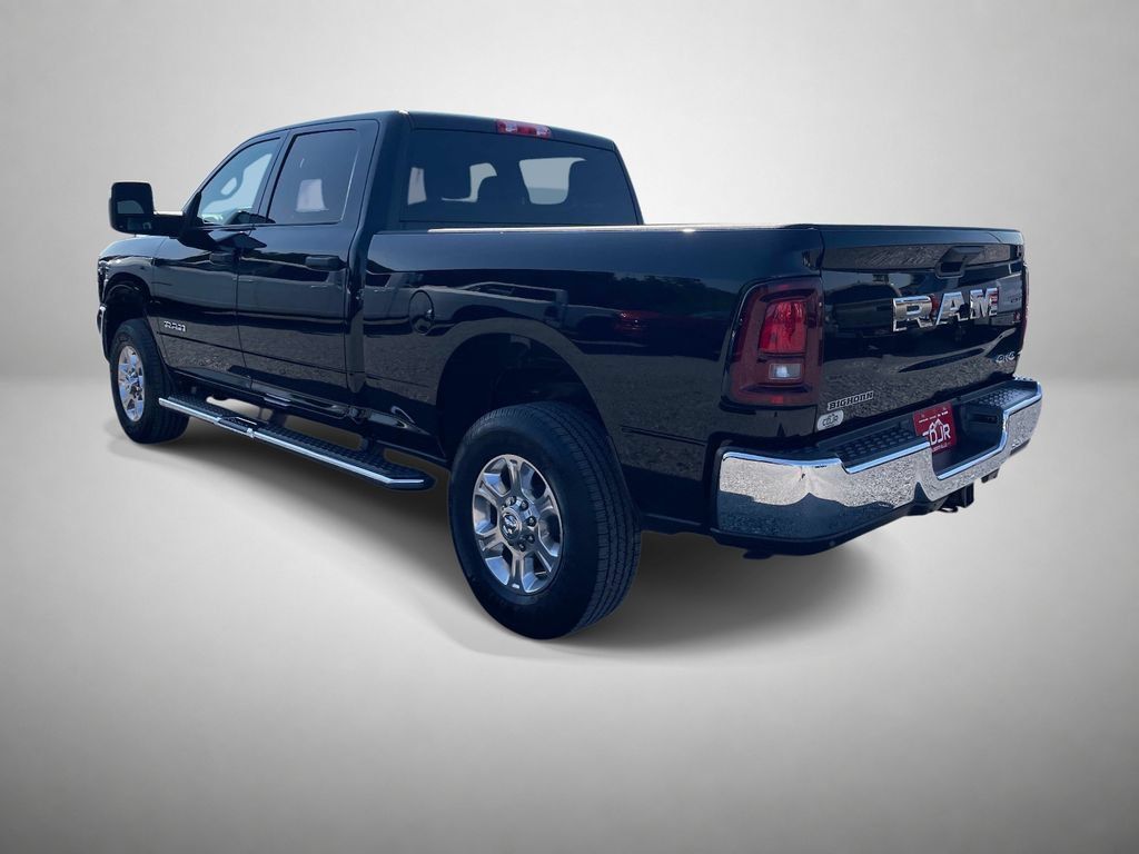Used 2026 RAM 2500 Big Horn AWD/4WD image 5
