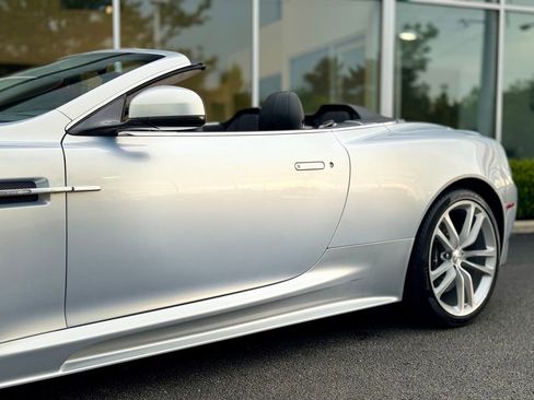 Used 2012 Aston Martin DBS Volante image 15
