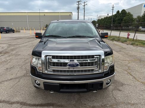 Used 2014 Ford F150 XLT w/ XLT Chrome Package AWD/4WD image 8