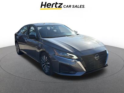 Used 2025 Nissan Altima 2.5 SV