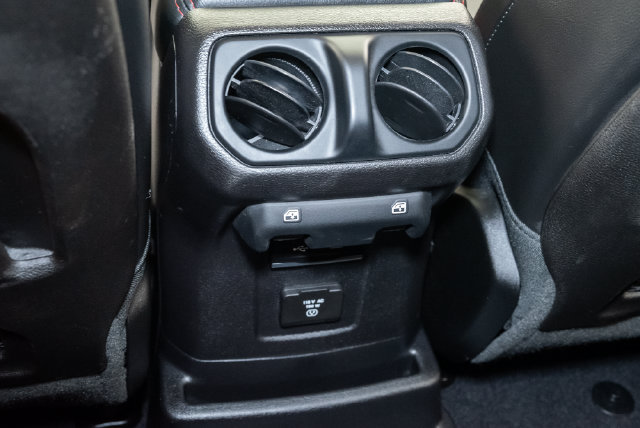 Used 2019 Jeep Wrangler Unlimited Rubicon AWD/4WD image 22