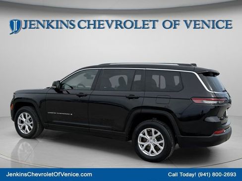 Used 2022 Jeep Grand Cherokee L Limited w/ Luxury Tech Group II image 8