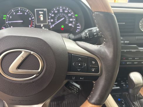 Used 2019 Lexus RX 350 AWD w/ Navigation Package image 22