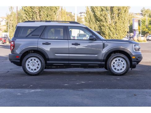 Used 2024 Ford Bronco Sport Heritage w/ Heritage Convenience Package image 2