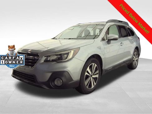Used 2019 Subaru Outback 2.5i Limited image 1