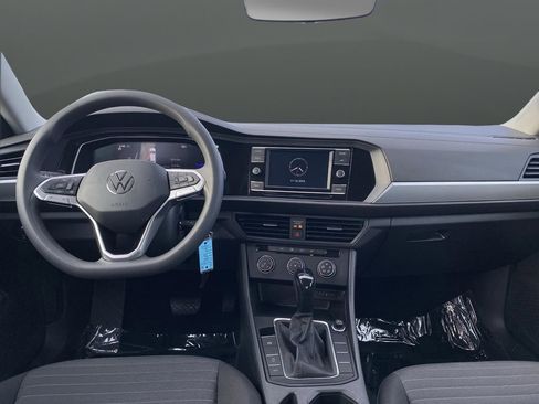 Used 2023 Volkswagen Jetta S image 5