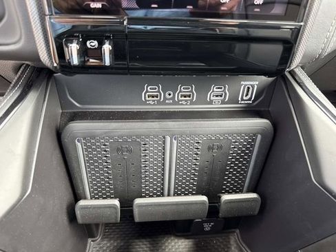 Used 2026 RAM 2500 Limited AWD/4WD image 27
