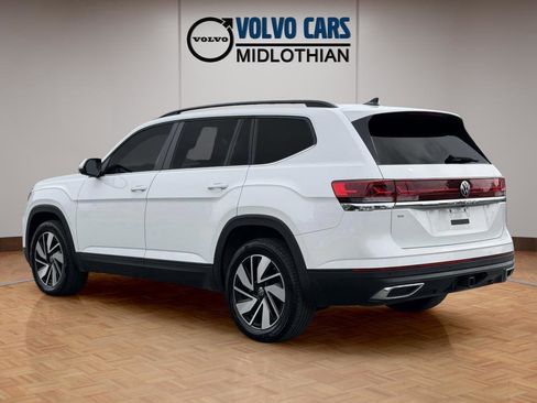 Used 2025 Volkswagen Atlas SE FWD image 22