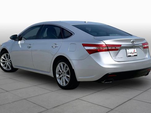 Used 2013 Toyota Avalon XLE Touring FWD image 12