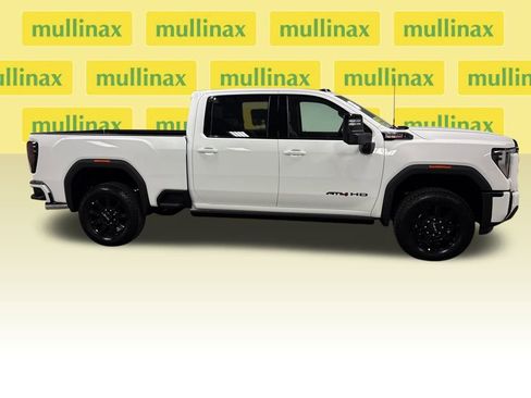 New 2026 GMC Sierra 2500 AT4 w/ AT4 Premium Plus Package AWD/4WD image 19