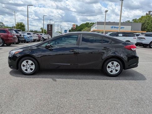 Used 2017 Kia Forte LX w/ LX Popular Package FWD image 7