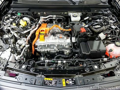 New 2025 Cadillac Lyriq Sport w/ LPO, Floor Liner Package image 19