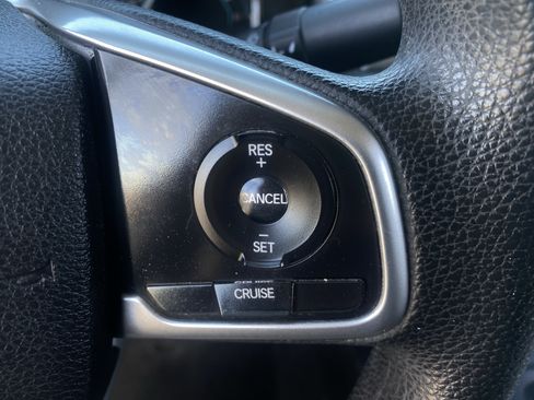 Used 2018 Honda Civic EX image 26
