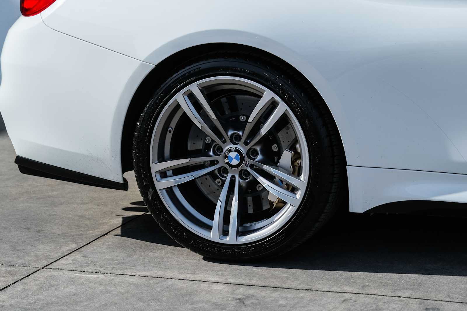 Used 2015 BMW M4 Coupe RWD image 9