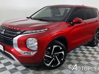 Used 2024 Mitsubishi Outlander SE FWD video 1